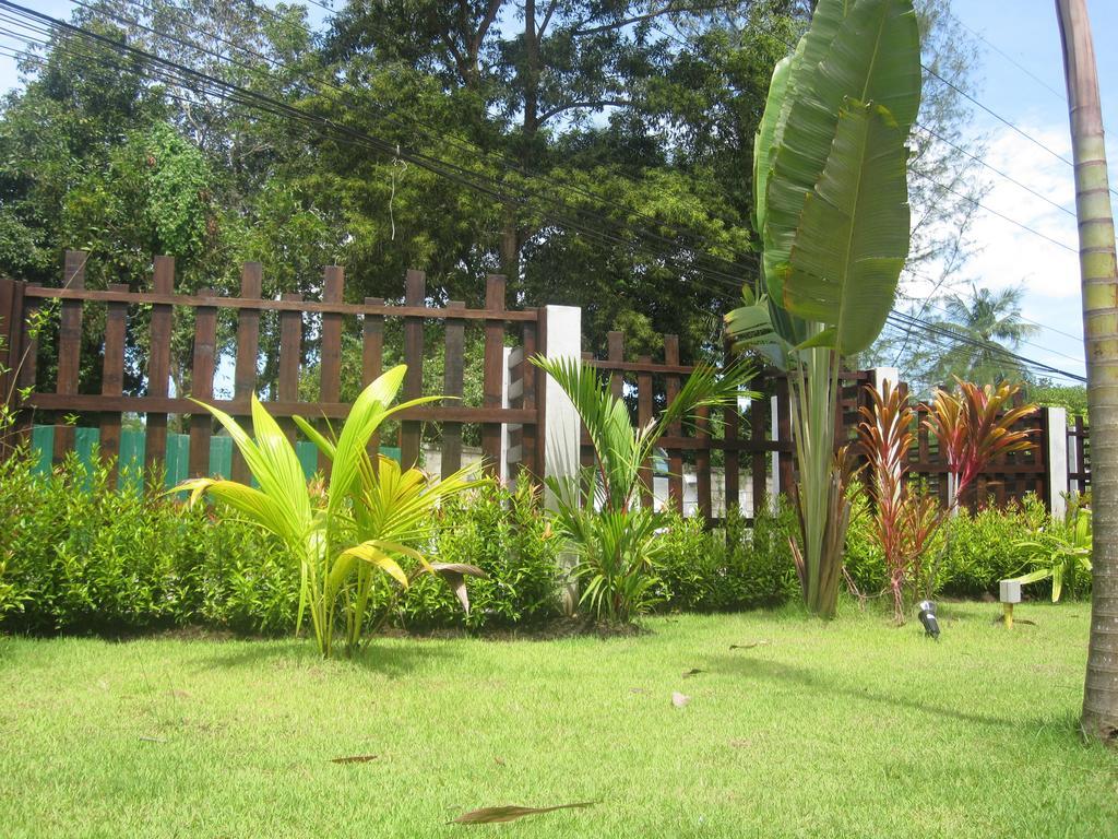 Naiyang Boutique Resort Ban Phak Chit Exterior photo